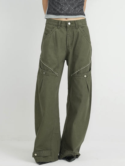 ‫low rise cargo pocket wide pants ‬