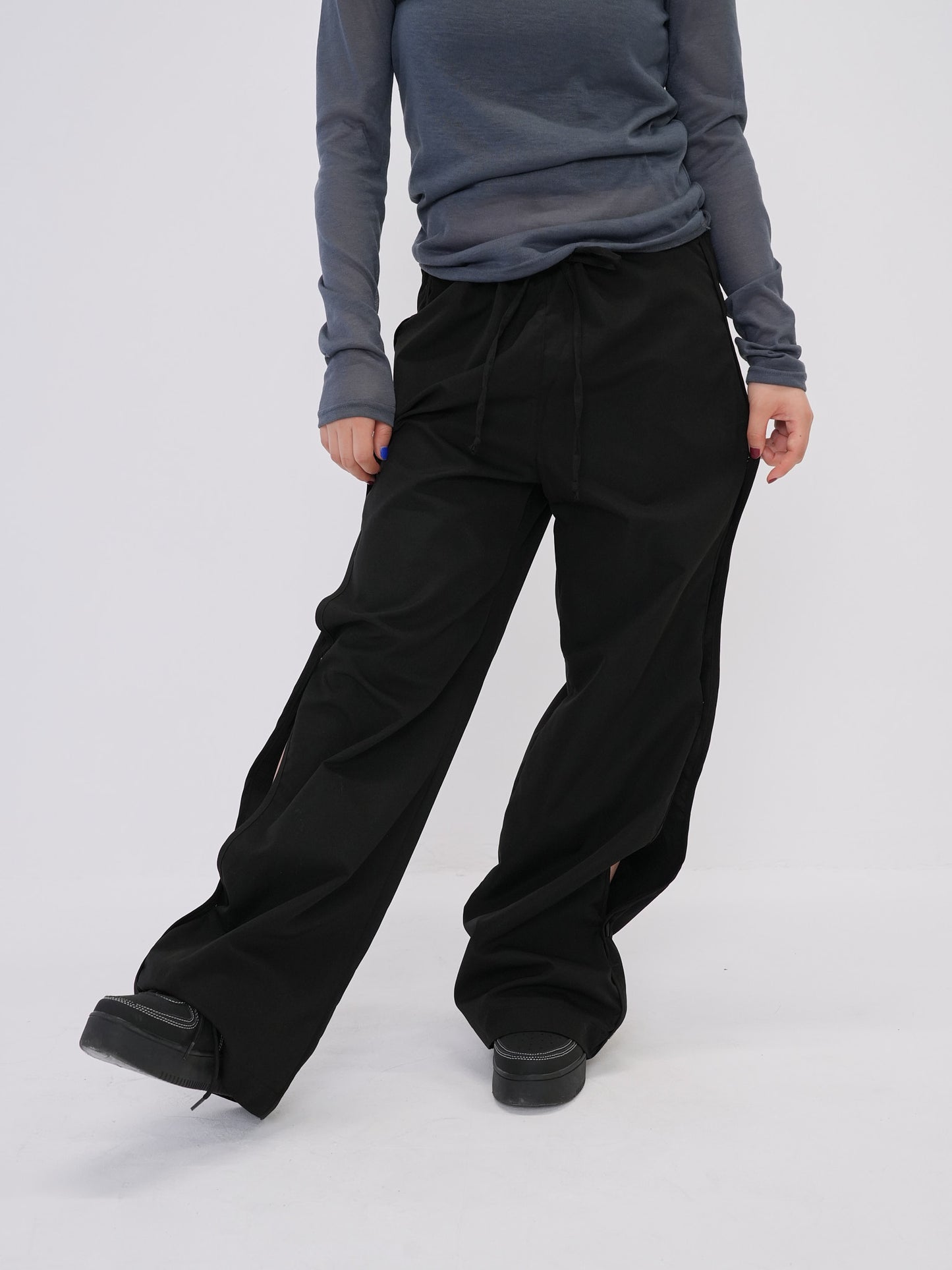 wave cut button pants