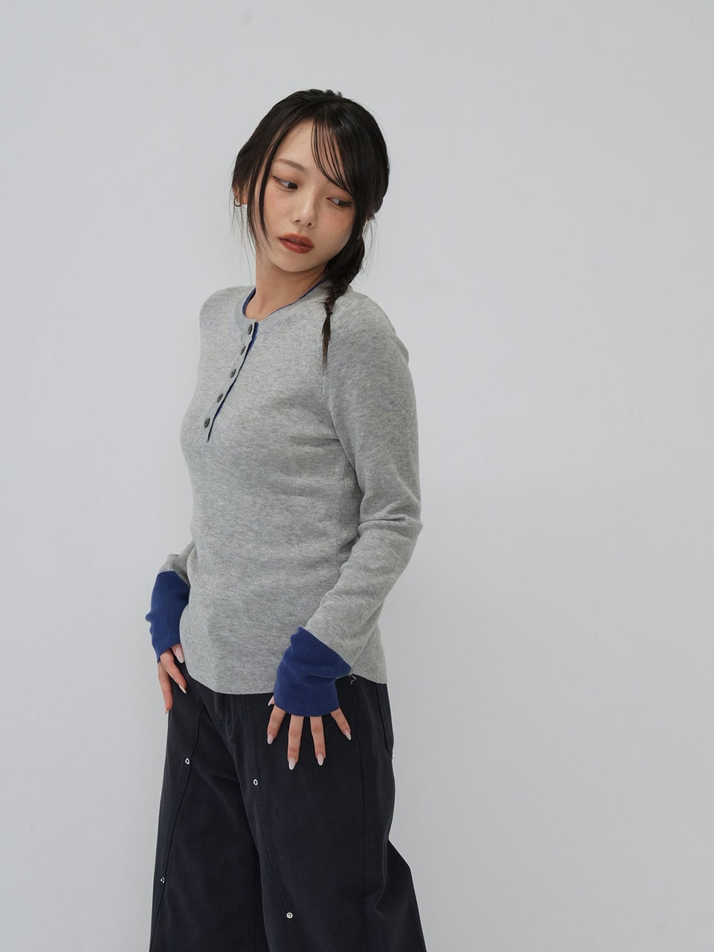bicolor button round tops