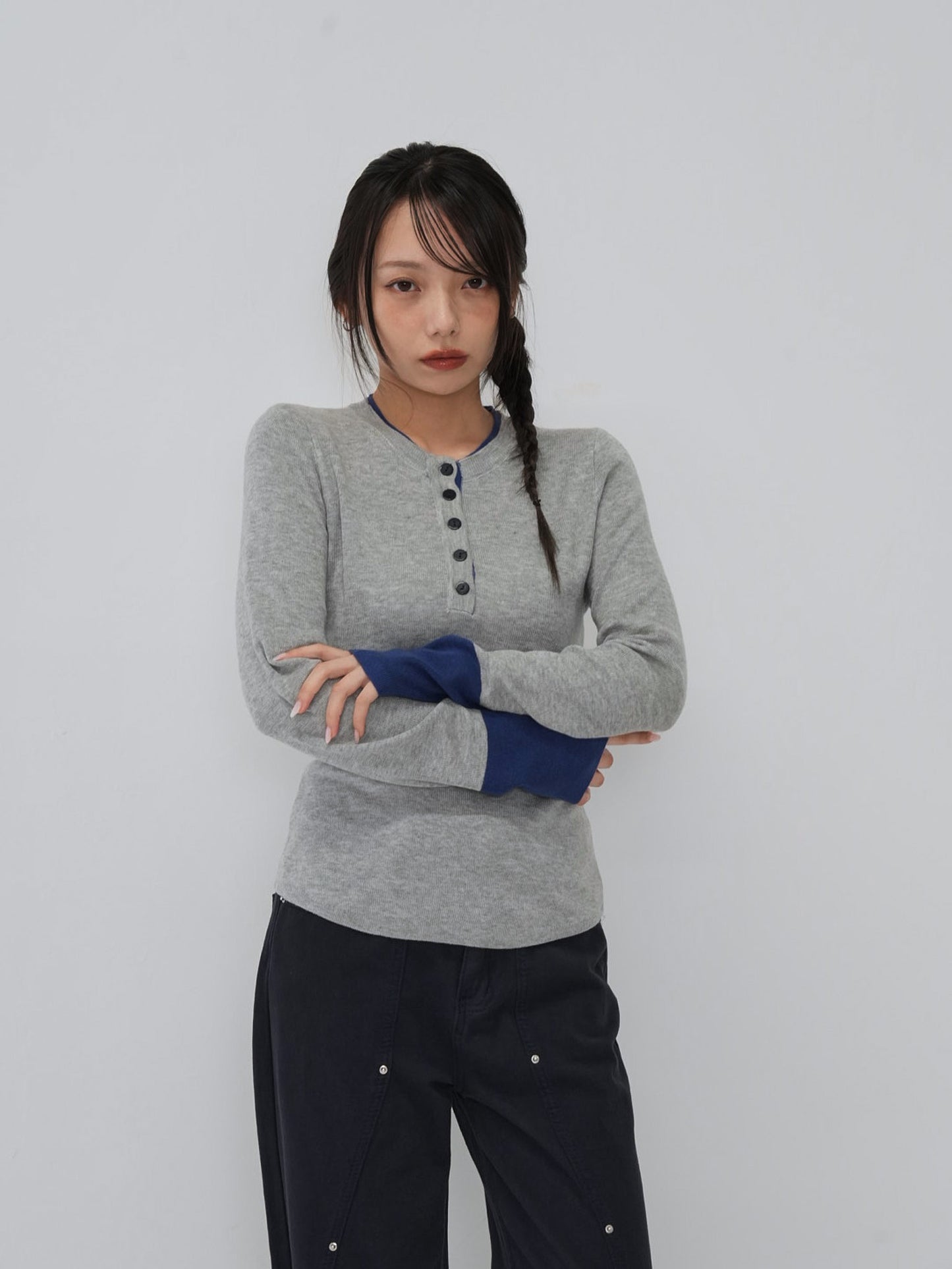 bicolor button round tops
