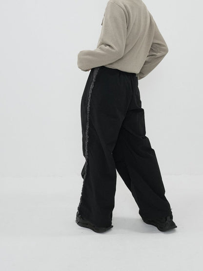 flank frill pants